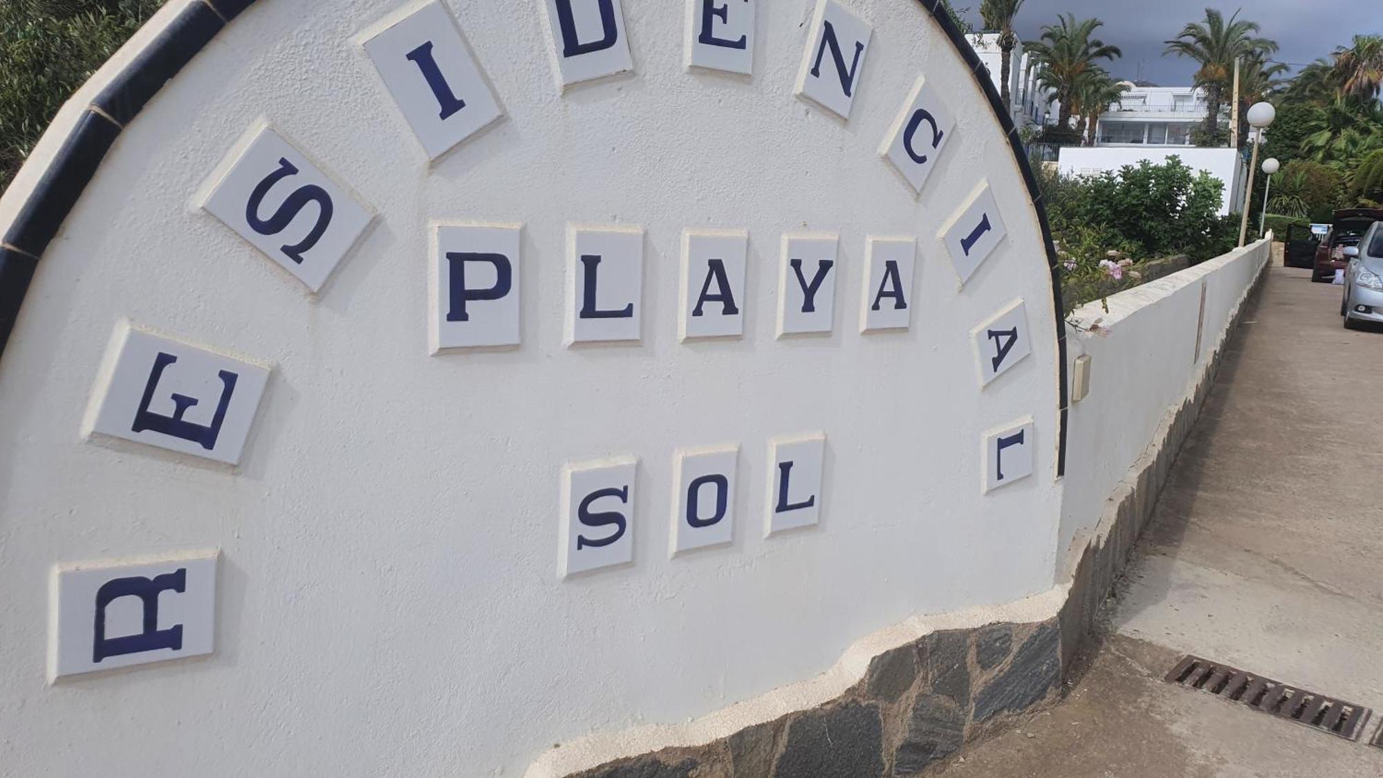 Neptunito: Primera Linea Con Piscina Mojacar Bagian luar foto